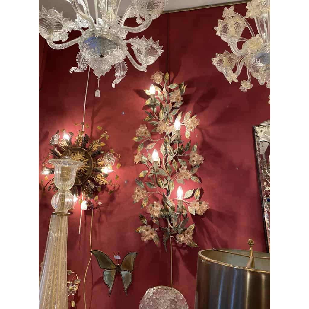 1970′ Applique en Métal Peint Et Fleurs En Cristal de Murano | Biron 1970′ Applique en Métal Peint Et Fleurs En Cristal de Murano