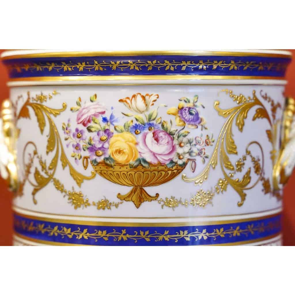 Le Tallec, Paire de grands Cache-pots « Baron Jourdan bleu » | Biron Le Tallec, Paire de grands Cache-pots "Baron Jourdan bleu"