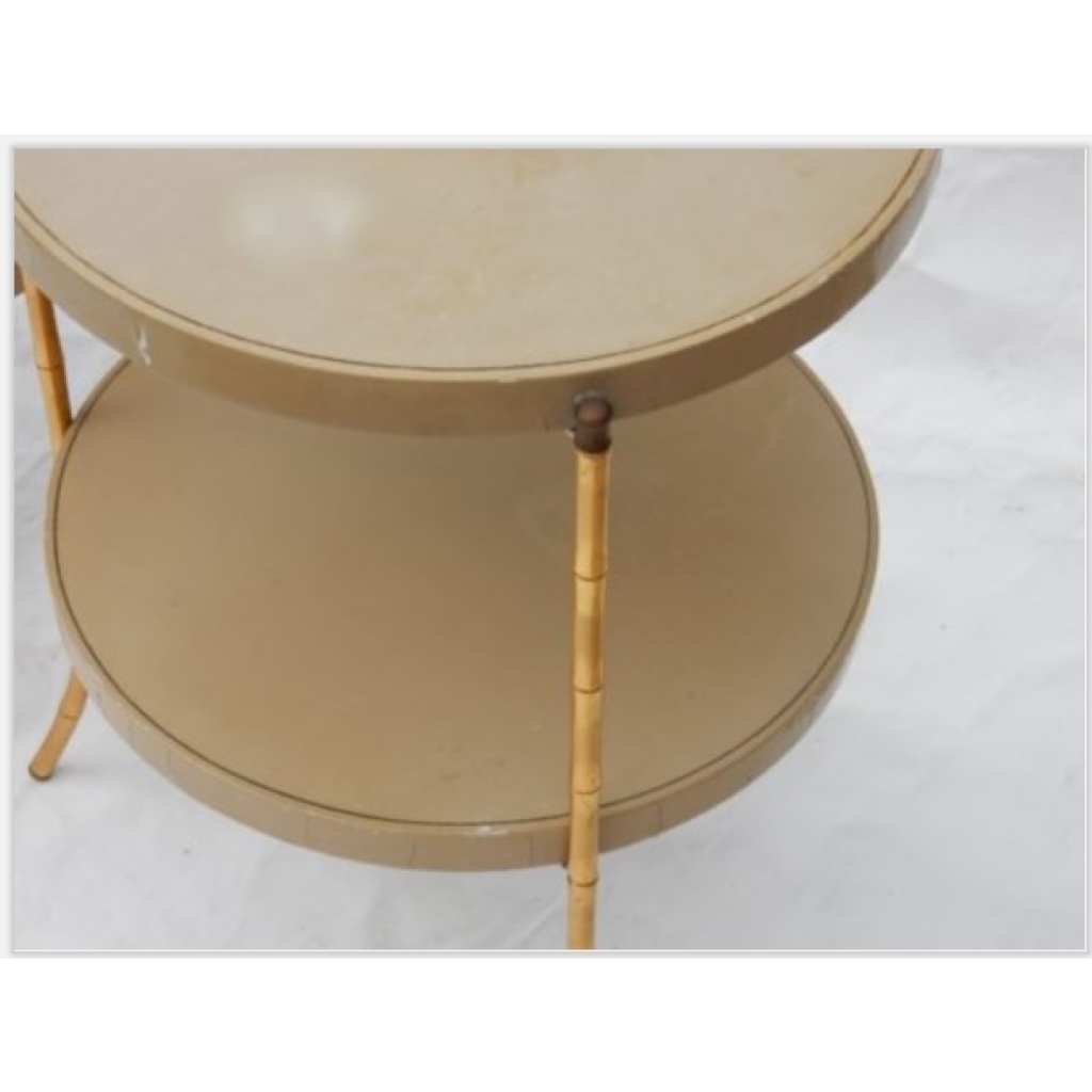 1970/80′ Paire de Guéridons Tripodes Décor Bambou, Plateaux Laqués Style Maison Jansen | Biron 1970/80′ Paire de Guéridons Tripodes Décor Bambou, Plateaux Laqués Style Maison Jansen