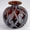 Vase « Penthièvre » verre ambre foncé patiné blanc de René LALIQUE | Biron Vase "Penthièvre" verre ambre foncé patiné blanc de René LALIQUE