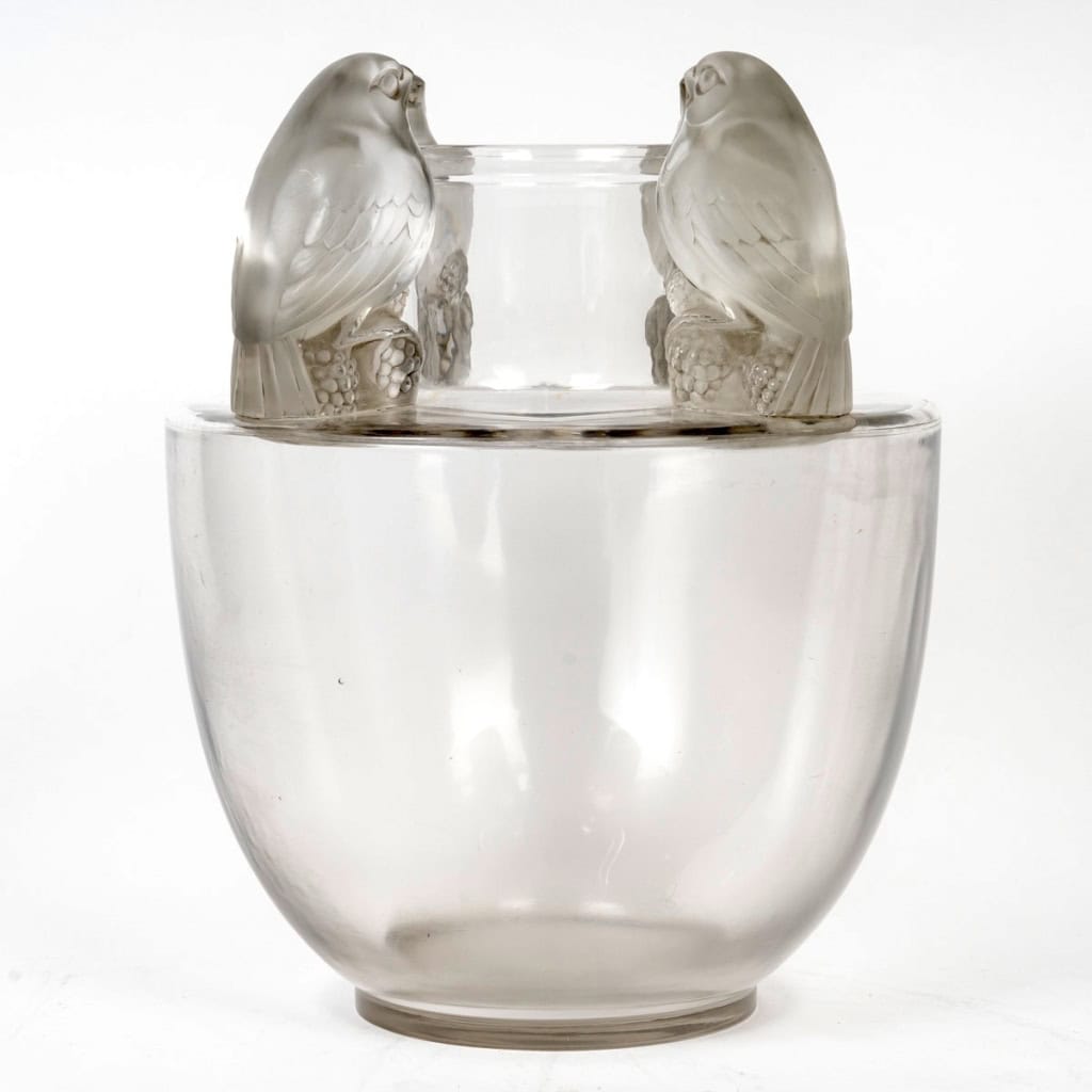 Vase « Bellecour » verre blanc de René LALIQUE | Biron Vase "Bellecour" verre blanc de René LALIQUE