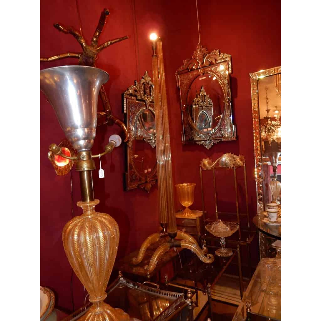 1950/70 Paire De Lampadaires Ou Similaires Tripode Barovier & Toso Avec Paillons d’Or | Biron 1950/70 Paire De Lampadaires Ou Similaires Tripode Barovier & Toso Avec Paillons d’Or