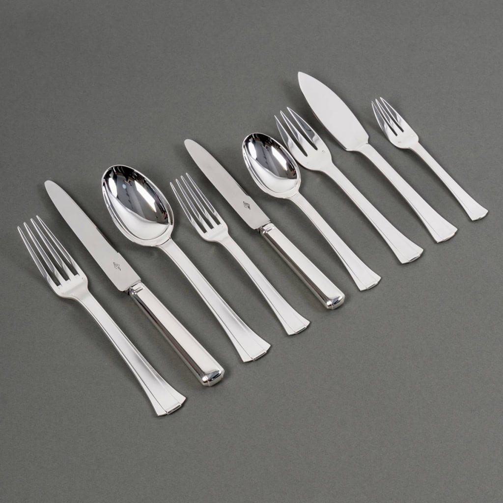 Ménagère Art Déco « Dinard » argent massif de Jean E. PUIFORCAT – 147 Pièces | Biron ||||||||||||||||||||