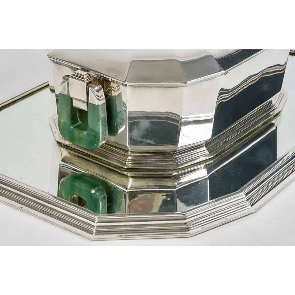 Centre de Table Soupière Art Déco Moderniste argent massif et aventurine de Jean E. PUIFORCAT | Biron Centre de Table Soupière Art Déco Moderniste argent massif et aventurine de Jean E. PUIFORCAT