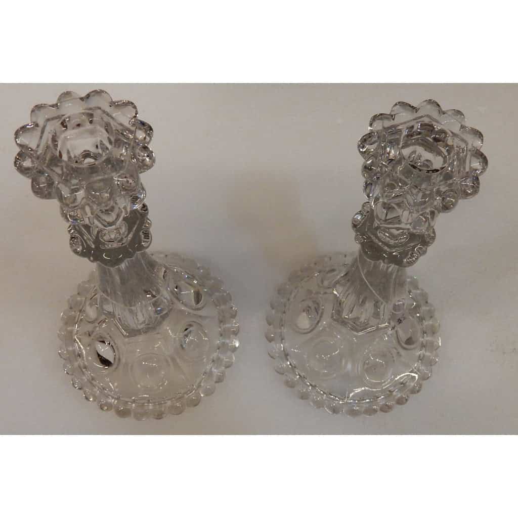 1950′ Paire de Bougeoirs Baccarat Bases Perlées | Biron 1950′ Paire de Bougeoirs Baccarat Bases Perlées