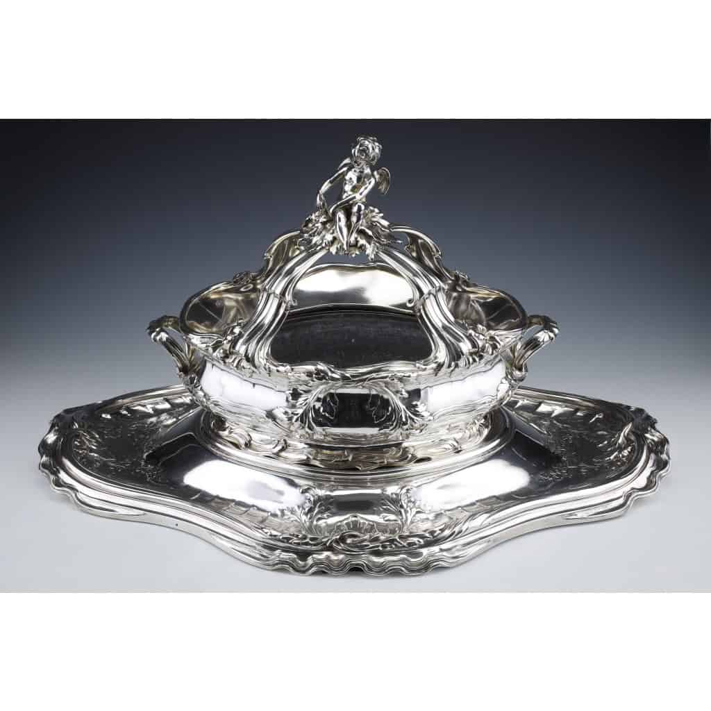 ORFEVRES Risler & Carré – Important centre de table en argent massif XIXe siècle | Biron 