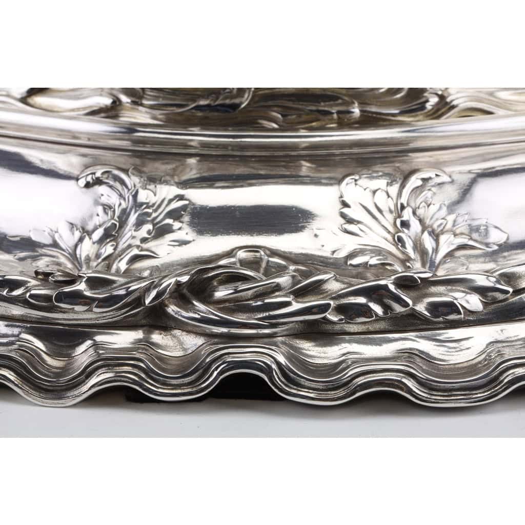 ORFEVRES Risler & Carré – Important centre de table en argent massif XIXe siècle | Biron 