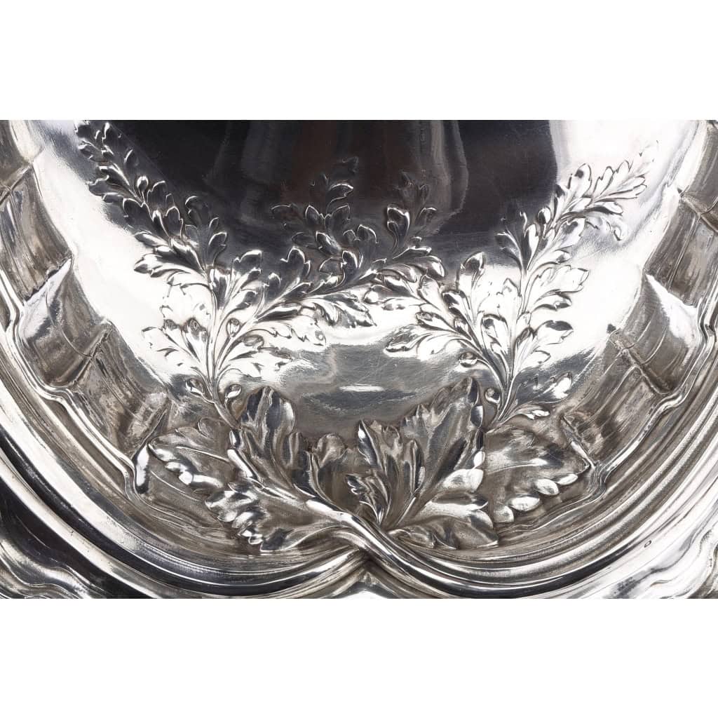ORFEVRES Risler & Carré – Important centre de table en argent massif XIXe siècle | Biron 