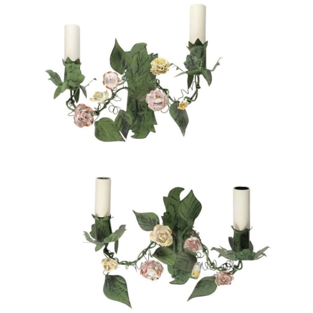 1960 Paire d’appliques à fleurs en porcelaine « liseron » de Maison Honoré | Biron 