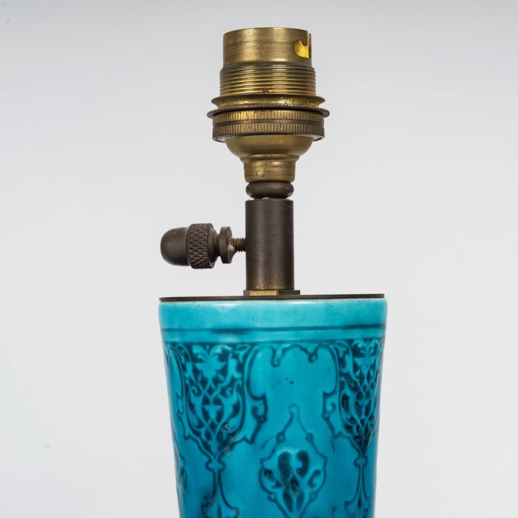 Théodore DECK (1823-1891) Paire de lampes « bleu Deck » circa 1870 | Biron 