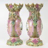 Paire de vases roses et verts de Paris | Biron 
