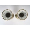 Paire de vases roses et verts de Paris | Biron 
