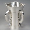 Orfèvre G & S. Ltd – VASE MODERNiSTE EN ARGENT MASSIF LONDRES 1916 | Biron 