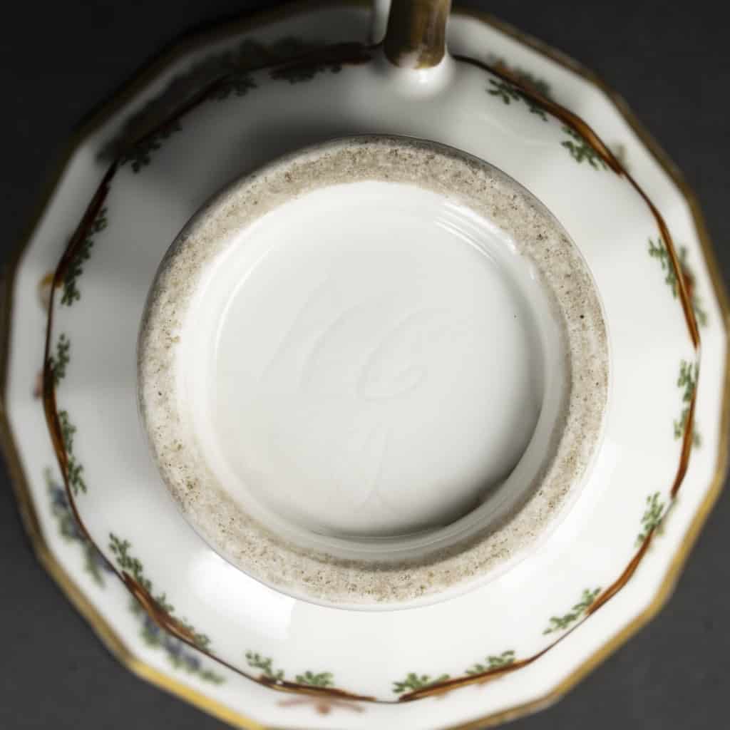 Tasse porcelaine de Paris, 1880 | Biron 
