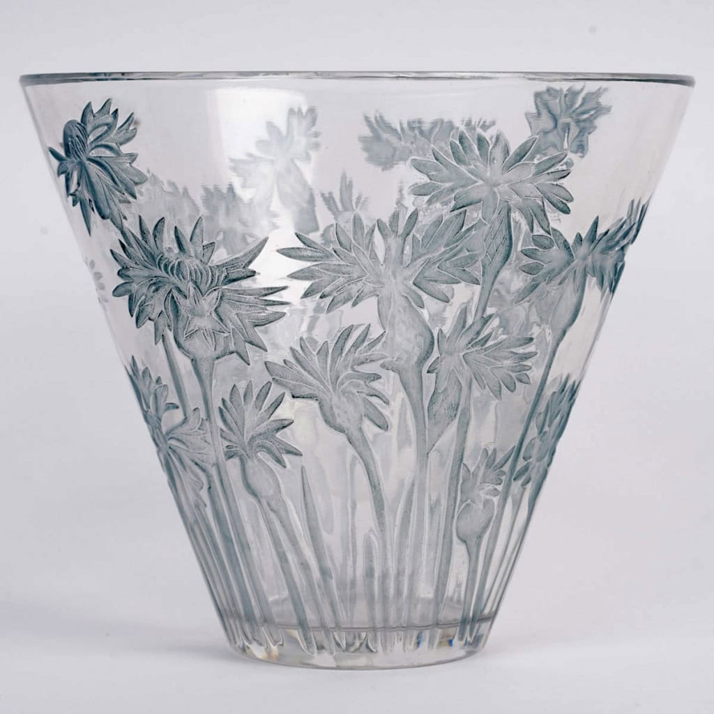 Vase « Bluets » verre blanc patiné bleu de René LALIQUE | Biron 