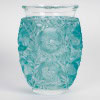 Vase « Bagatelle » verre blanc patiné bleu de René LALIQUE | Biron 