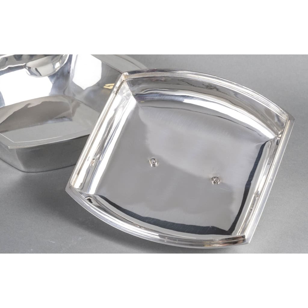 CHRISTOFLE – SOUPIERE MODERNISTE SUR SON PLATEAU EN ARGENT MASSIF ART DECO | Biron 