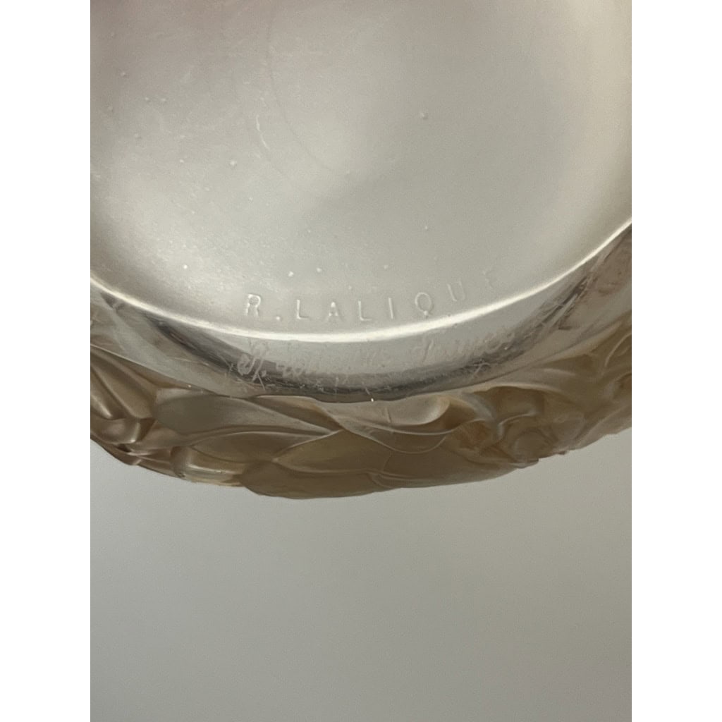Boîte « Dinard » verre blanc patiné sépia de René LALIQUE | Biron 