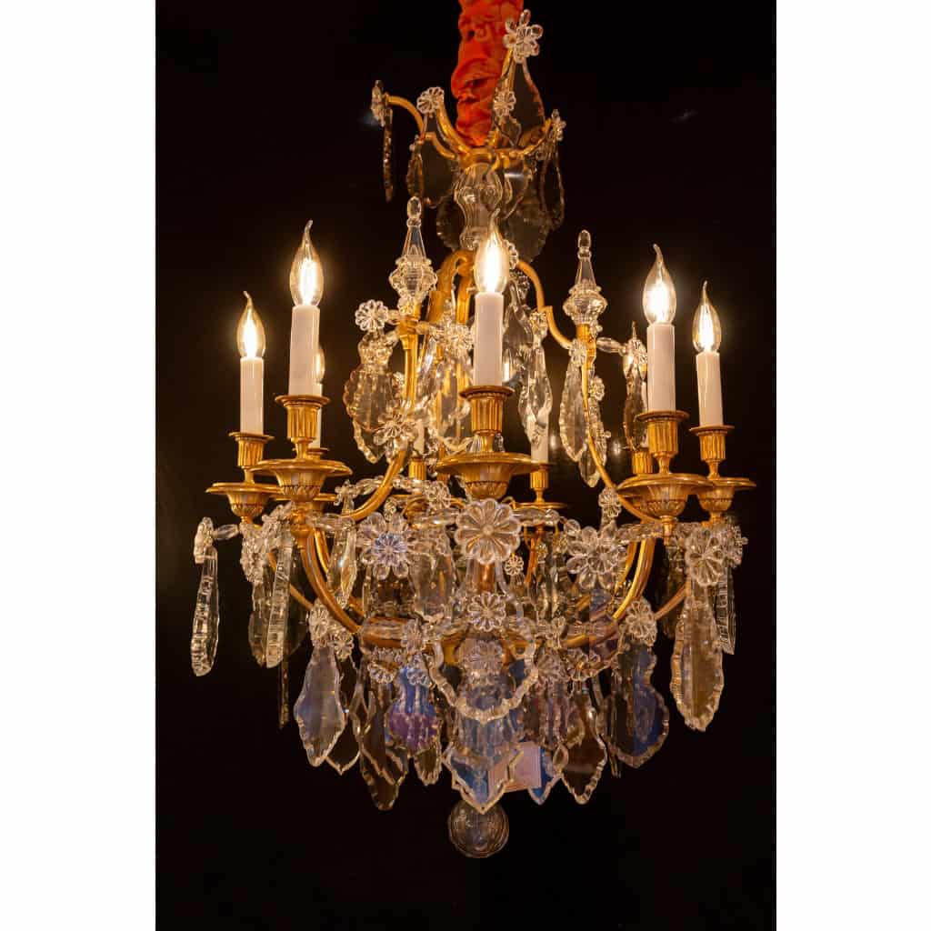 Maison Baguès Lustre de style Louis XVI en bronze doré et cristal taillé vers 1920 | Biron 