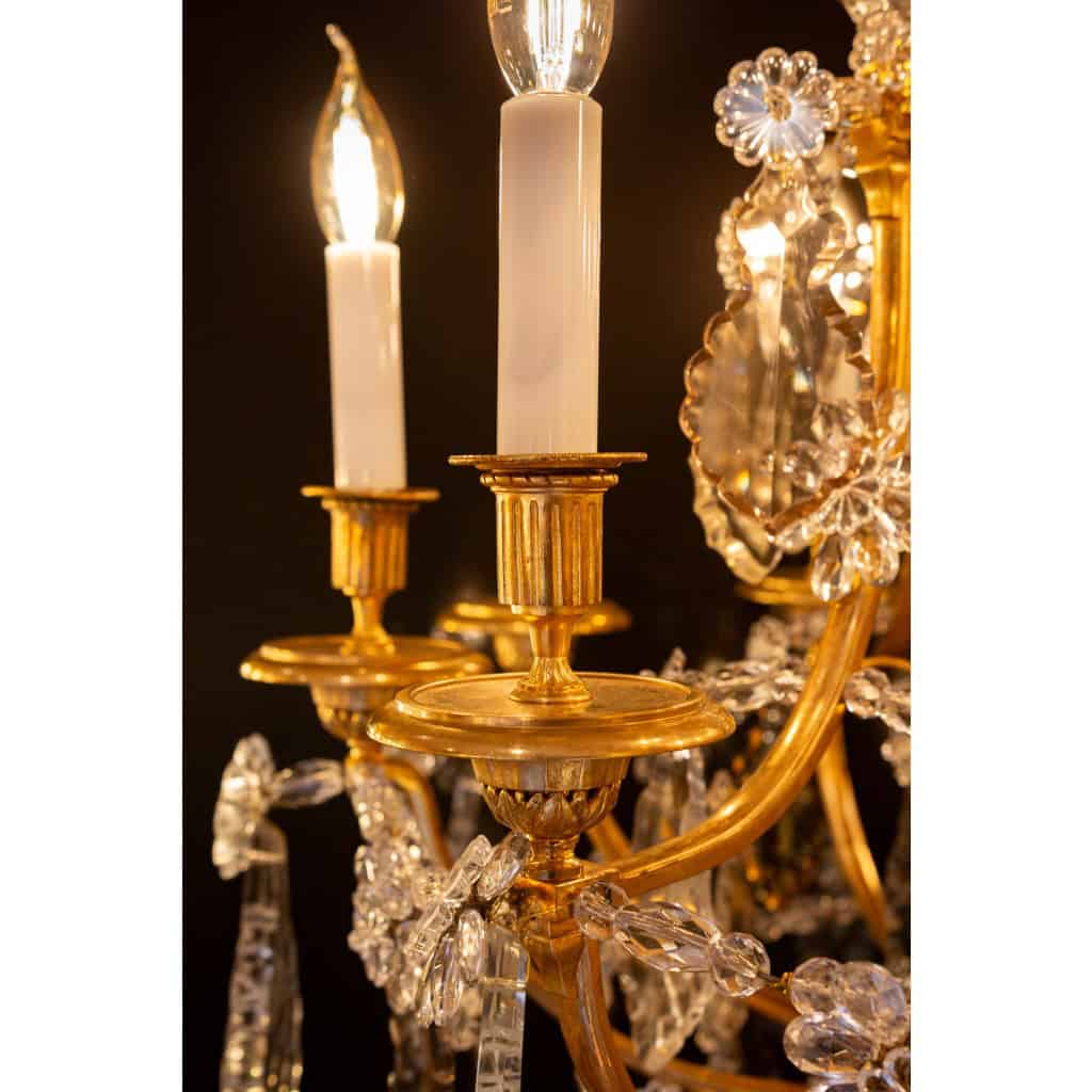 Maison Baguès Lustre de style Louis XVI en bronze doré et cristal taillé vers 1920 | Biron 