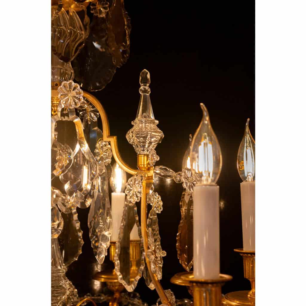 Maison Baguès Lustre de style Louis XVI en bronze doré et cristal taillé vers 1920 | Biron 