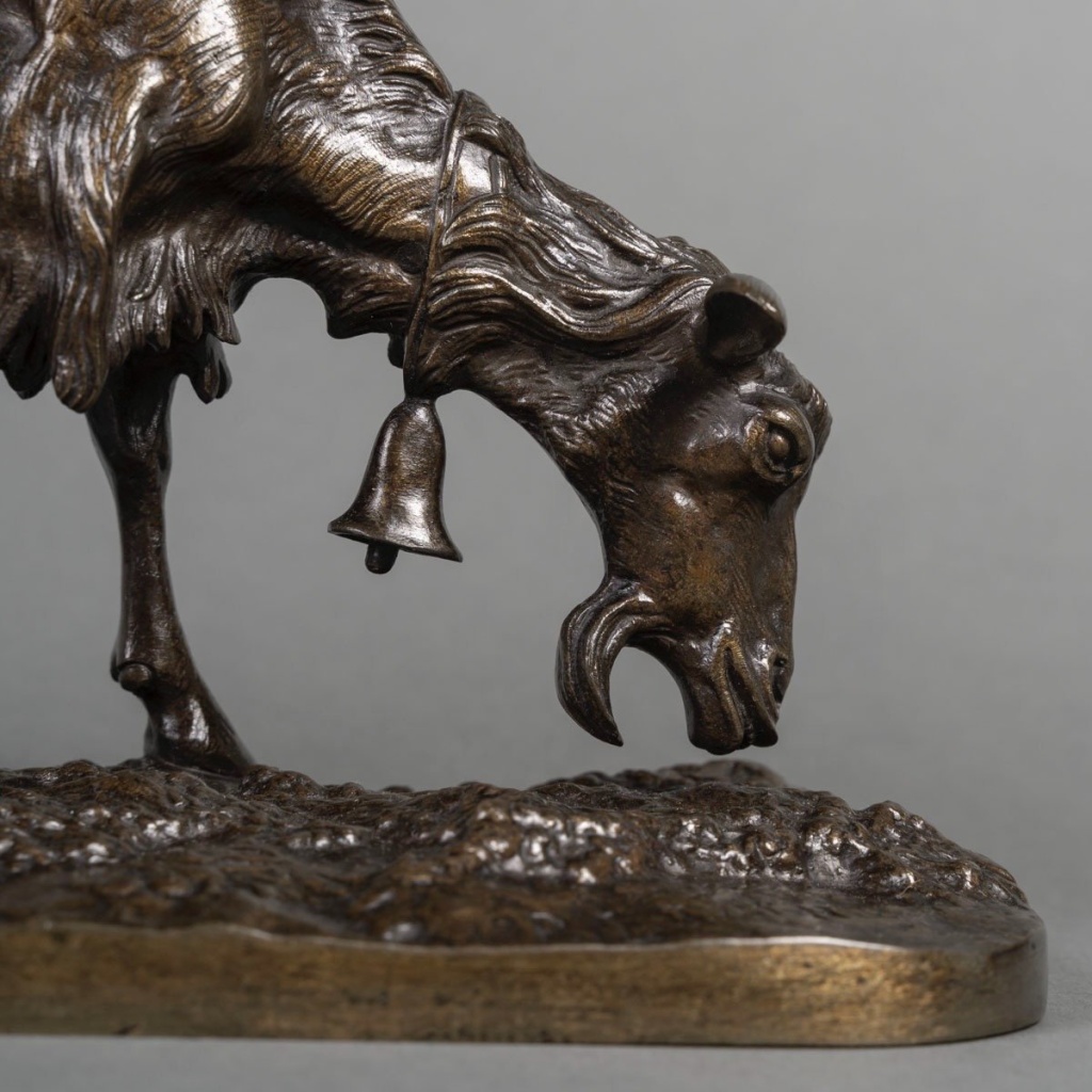 Sculpture – Chèvre Broutant , Pierre – Jules Mêne (1810-1879) – Bronze | Biron 