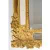 Miroir en bois doré à parecloses et fronton ajouré d’époque Régence vers 1720 | Biron 