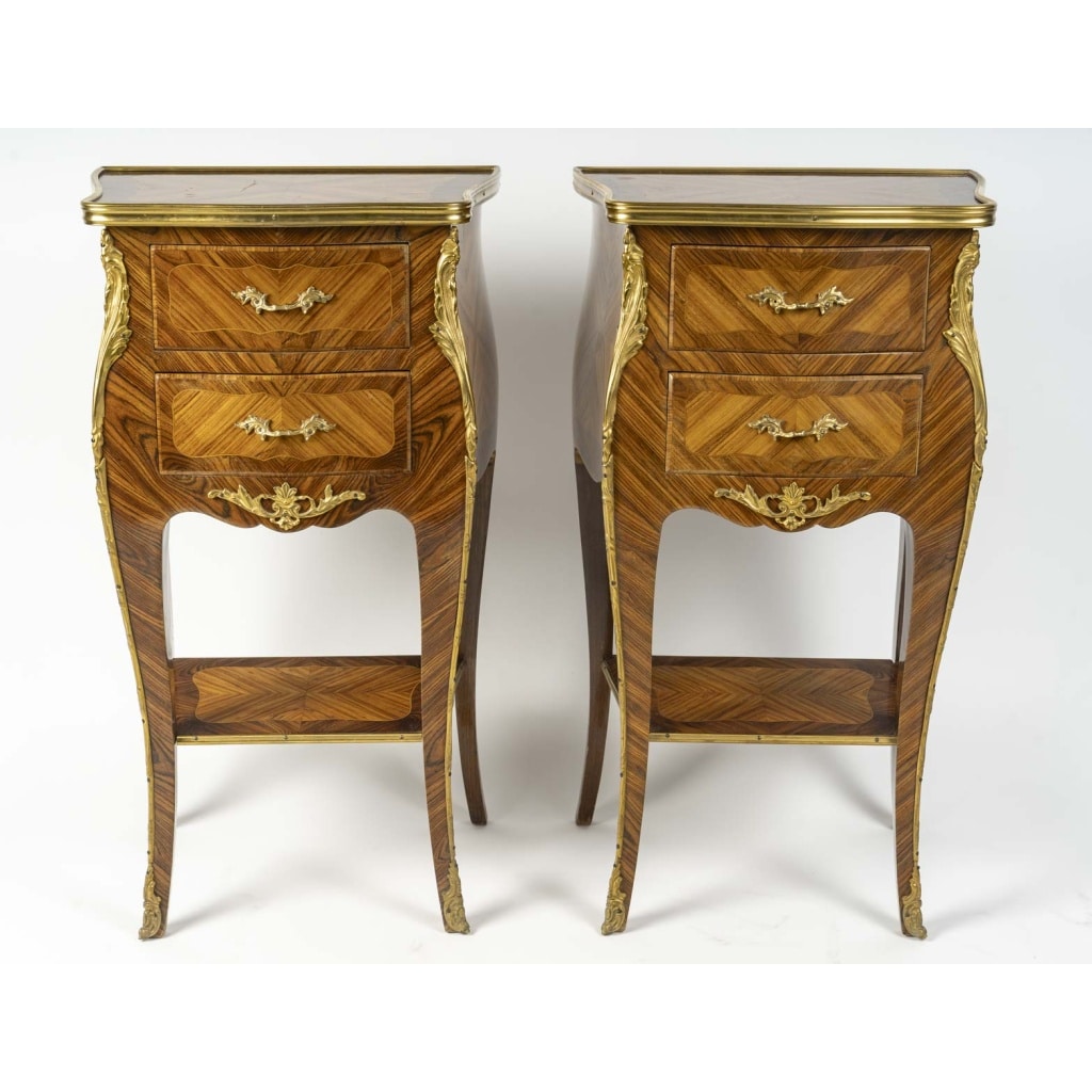Une Paire de chevets de style Louis XV, Fin XIXème siècle | Biron 