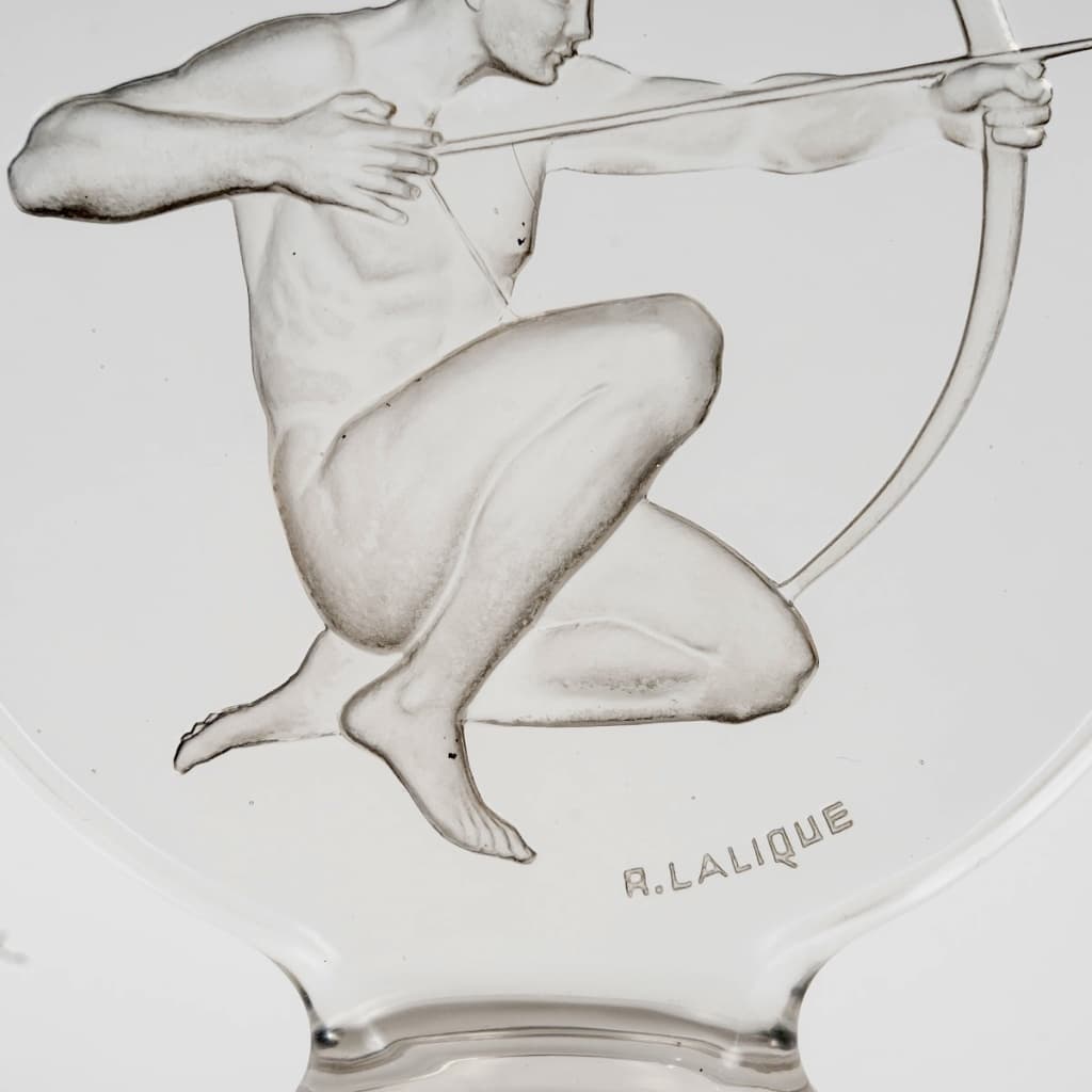 1926 René Lalique – Mascotte Automobile Archer Verre Blanc | Biron 