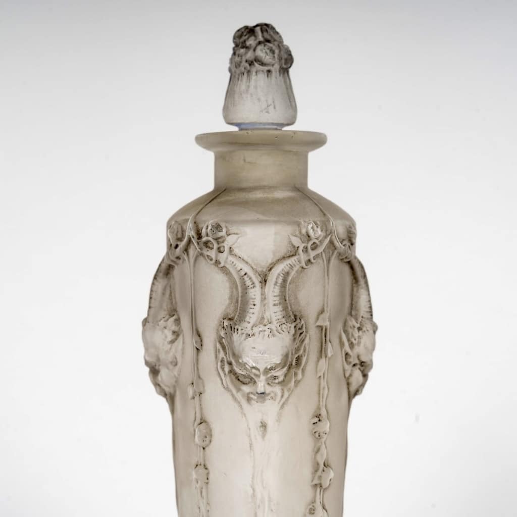 1920 René Lalique – Flacon Pan Verre Blanc Patiné Gris | Biron 