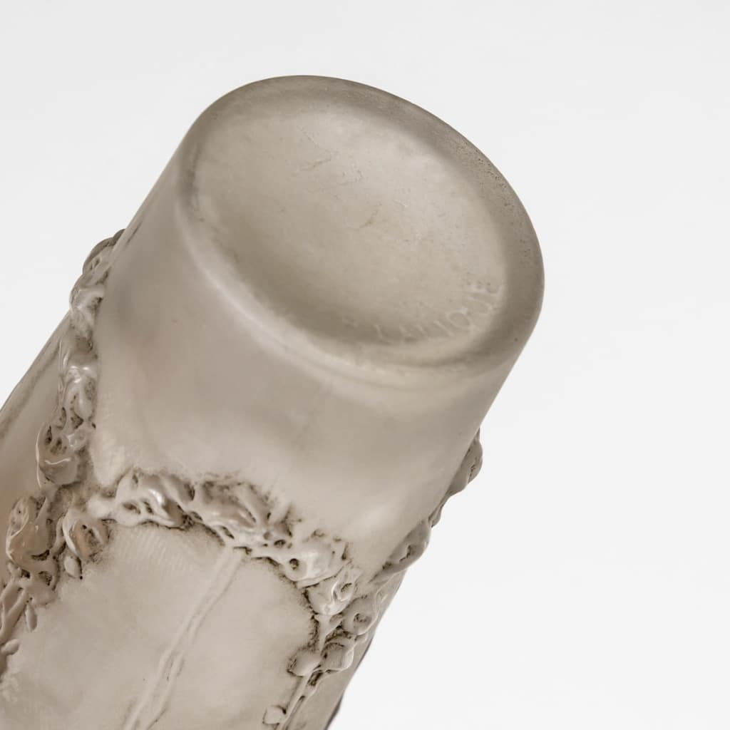 1920 René Lalique – Flacon Pan Verre Blanc Patiné Gris | Biron 