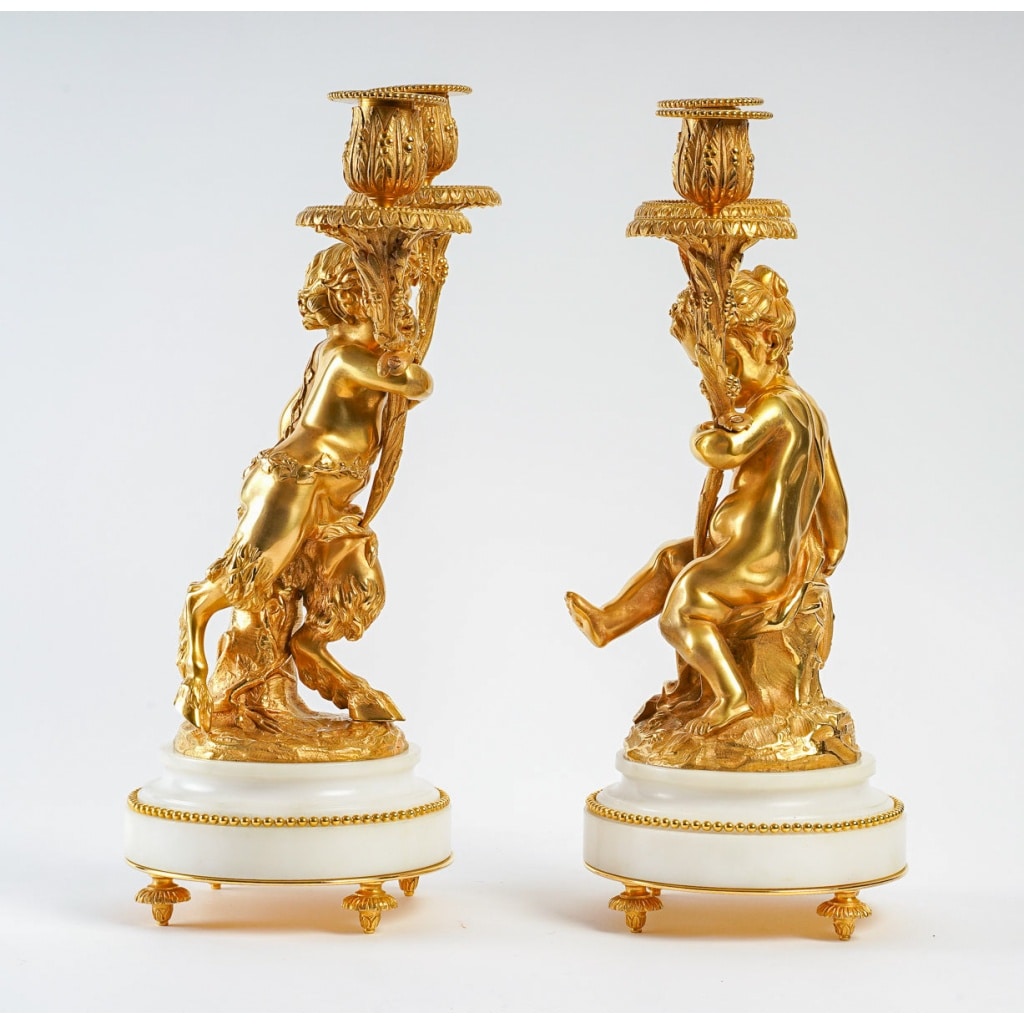 Paire de candélabres de style Louis XVI en bronze doré Amour et Faune d’après Clodion et Delarue vers 1850-1860 | Biron 