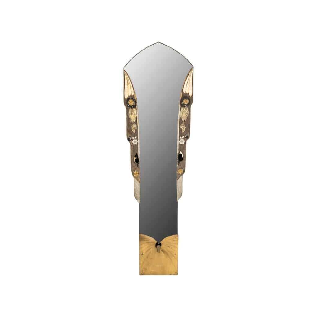 Miroir d’époque Art Nouveau en bois recouvert de passementeries et broderies anciennes, 1920-1925. | Biron 