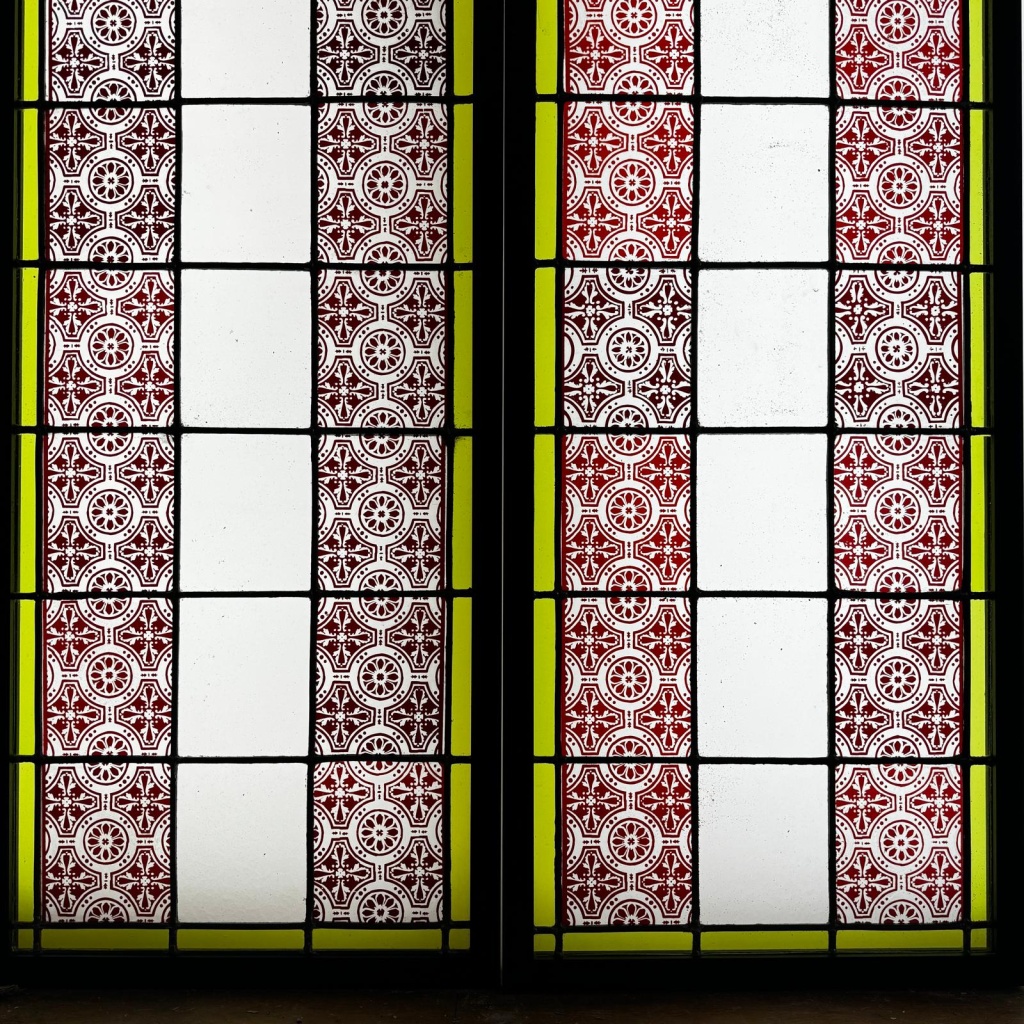Vitraux aux motifs (159 x 102 cm) | Biron 