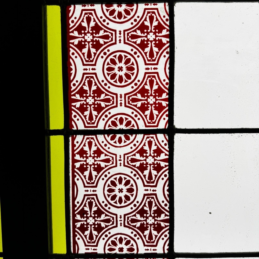 Vitraux aux motifs (159 x 102 cm) | Biron 