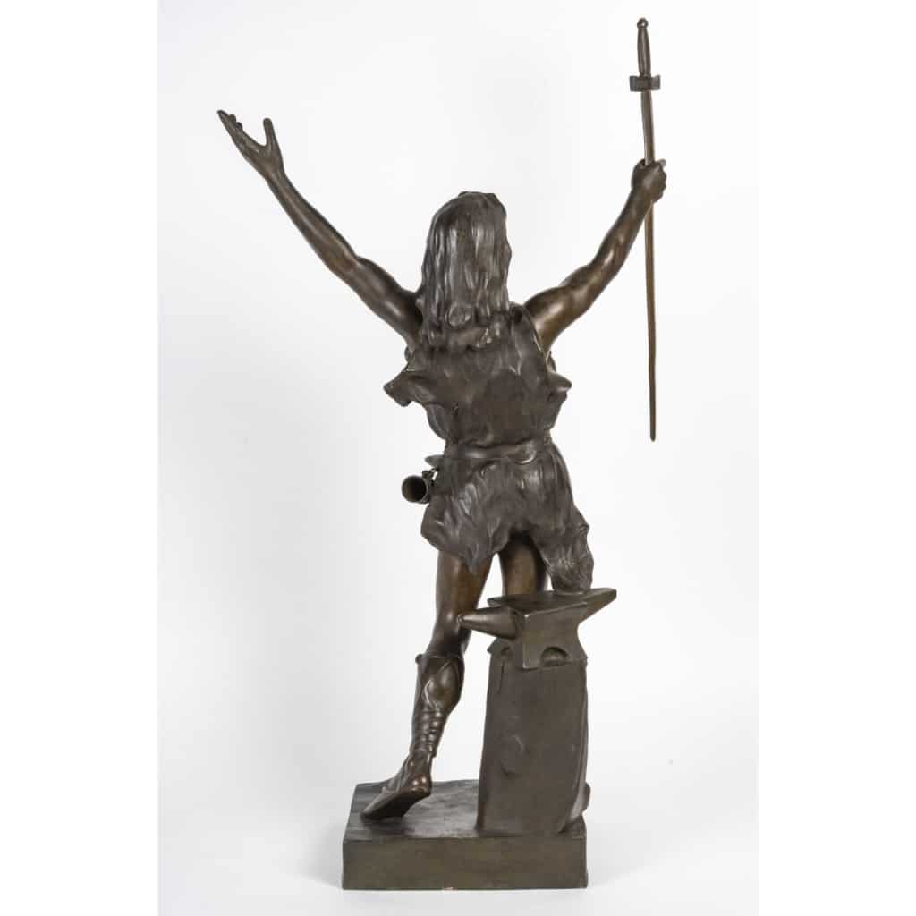 Sculpture en régule de Siegfried de style Napoléon III, 1900. | Biron 
