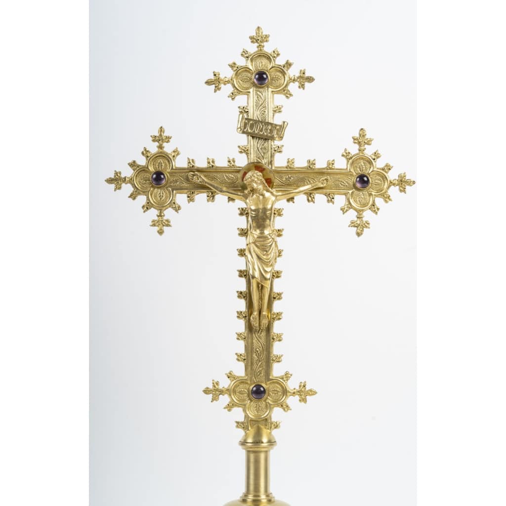 Crucifix. | Biron 