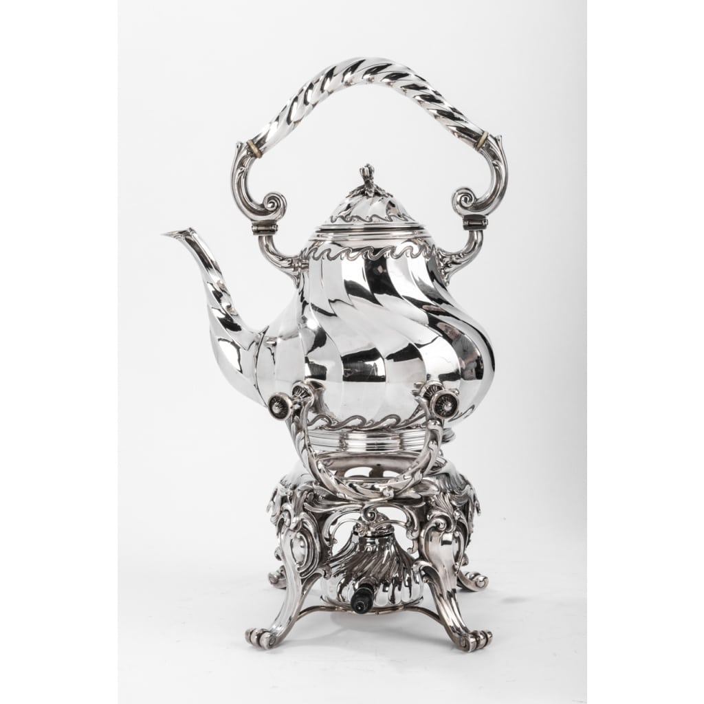 Orfèvre MARTIN Marie Vve – Samovar rocaille en argent massif XIXe | Biron 