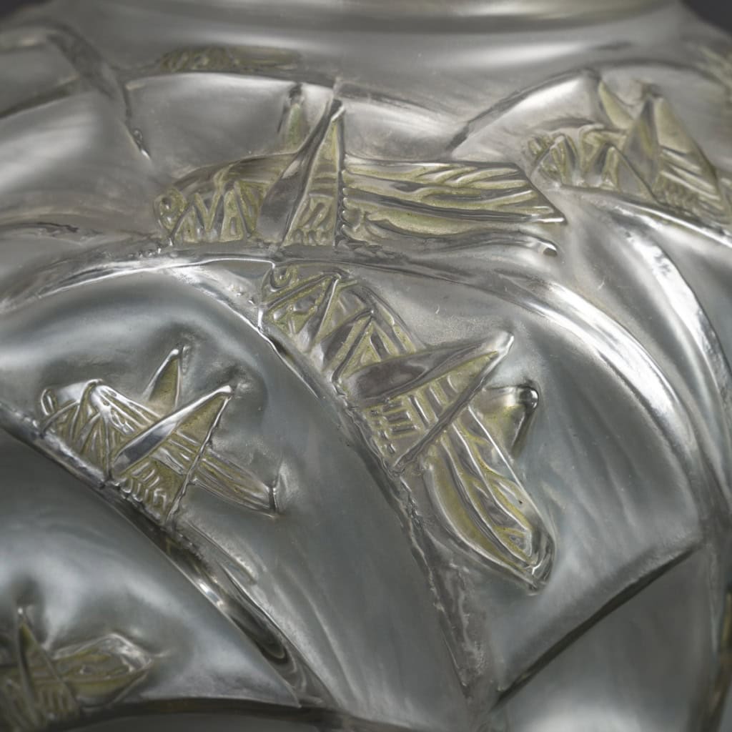 René Lalique Vase Sauterelles | Biron 