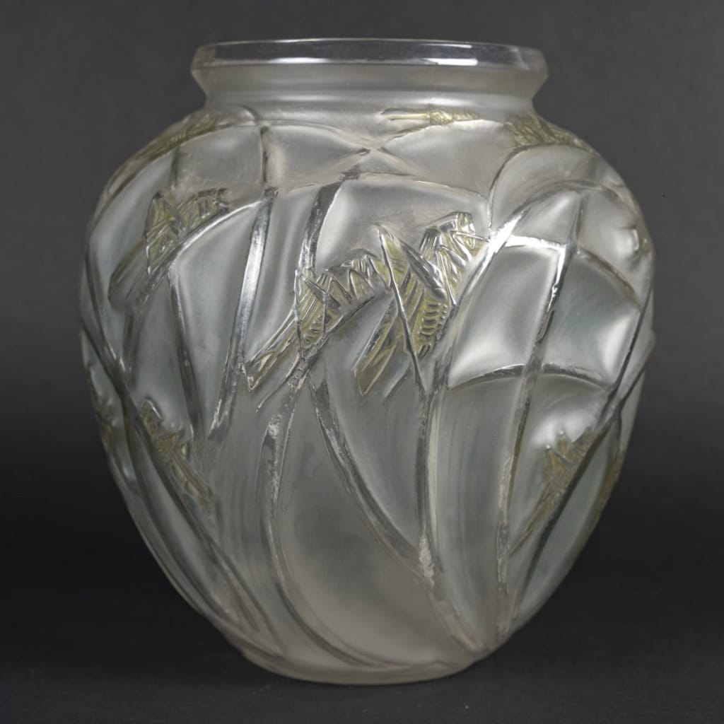 René Lalique Vase Sauterelles | Biron 