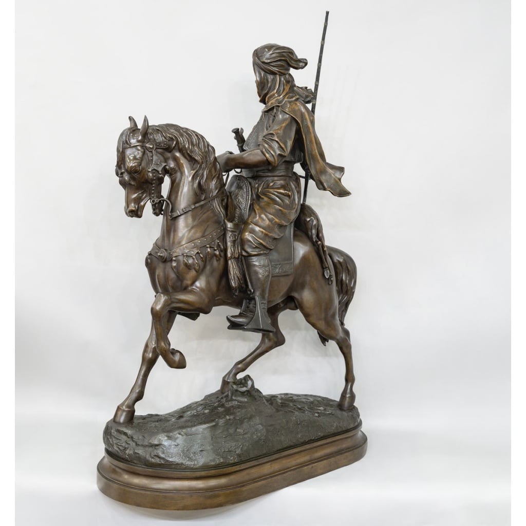 Cavalier Arabe En Retour De Chasse , Alfred Barye (1839-1882) Et Émile Guillemin (1841-1907) | Biron 