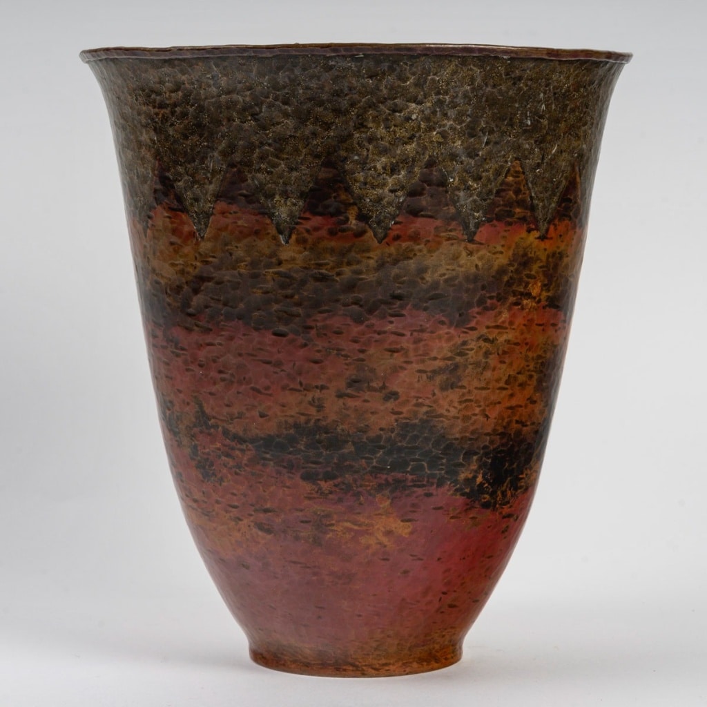 Claudius Linossier (1893-1953), Vase Art Déco en Dinanderie circa 1930 | Biron 