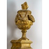 Importante paire d’appliques Louis XVI aux Béliers en bronze ciselé et doré vers 1820-1830 | Biron 