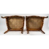 Paire de larges fauteuils en noyer mouluré et sculpté d’époque Régence vers 1720 | Biron 