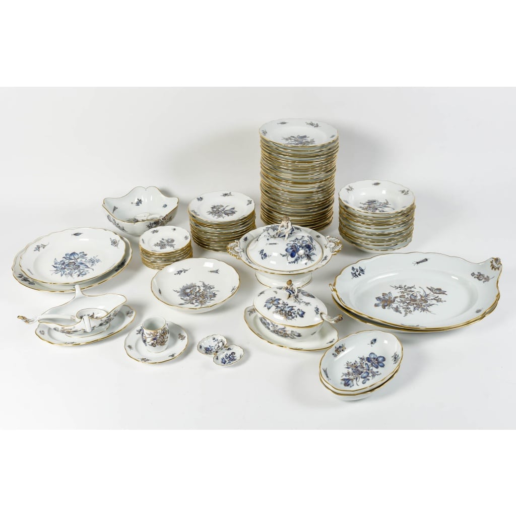 Rare Service de Table en Porcelaine Meissen – Floral bleu et dorée -78 Pièces – 1880 | Biron 