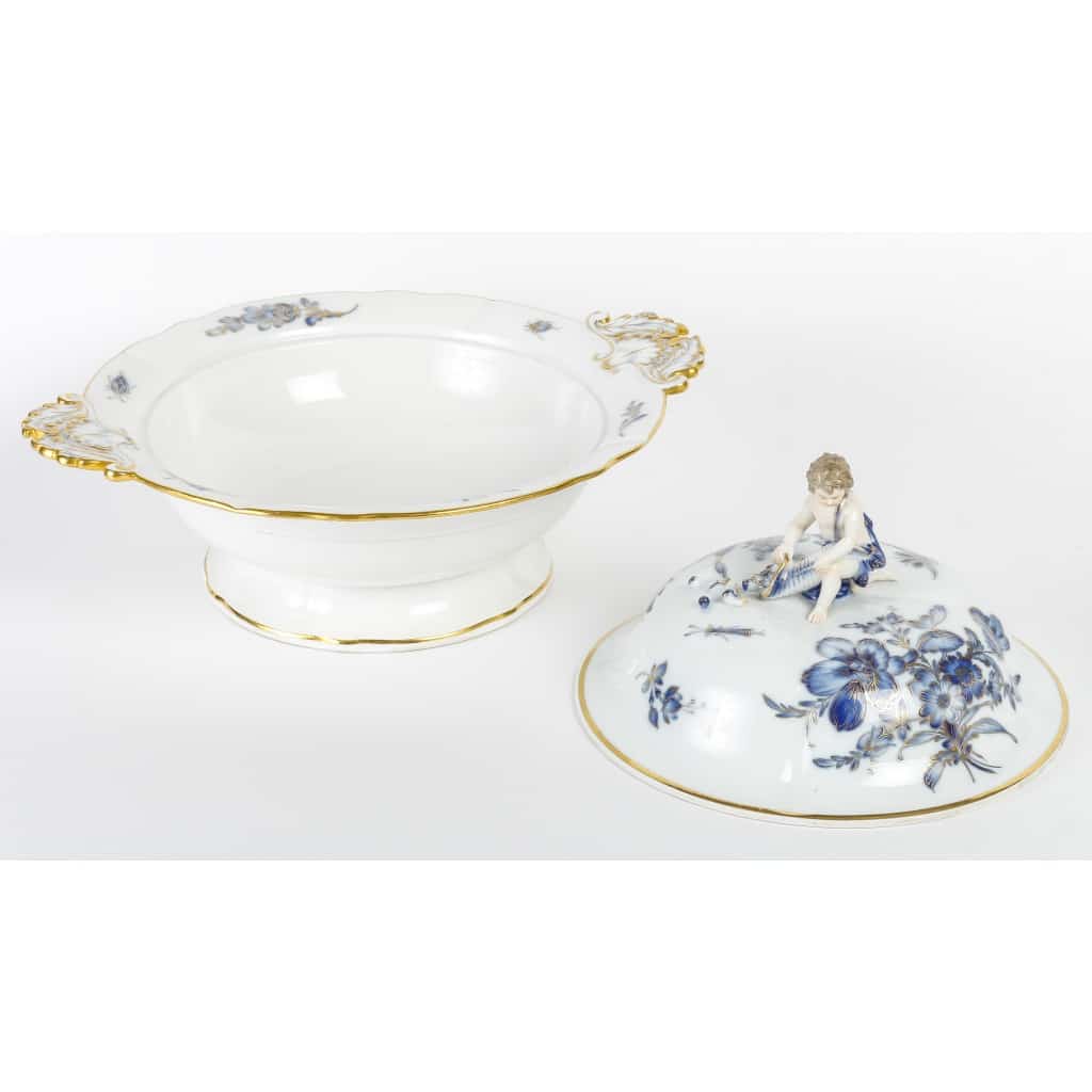 Rare Service de Table en Porcelaine Meissen – Floral bleu et dorée -78 Pièces – 1880 | Biron 