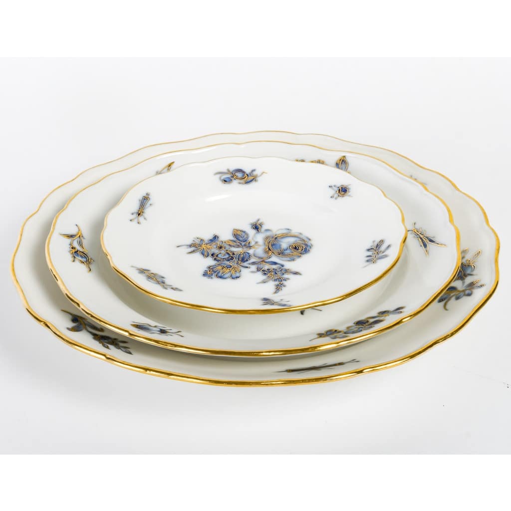 Rare Service de Table en Porcelaine Meissen – Floral bleu et dorée -78 Pièces – 1880 | Biron 