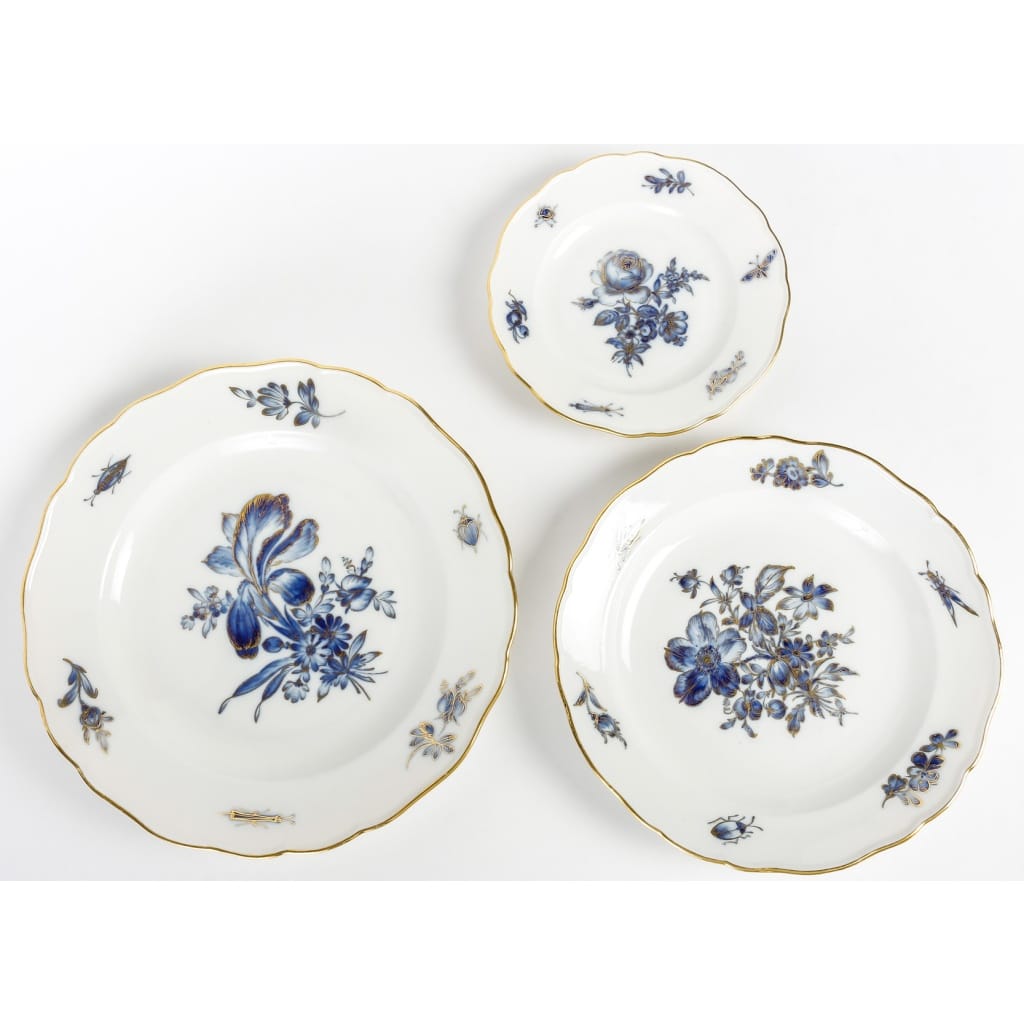 Rare Service de Table en Porcelaine Meissen – Floral bleu et dorée -78 Pièces – 1880 | Biron 