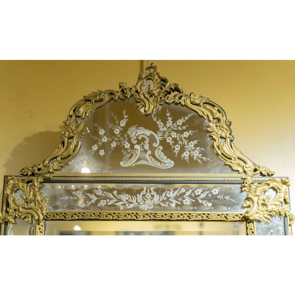 Miroir Gravé à parcloses et Fronton, XIXème Siècle. | Biron 