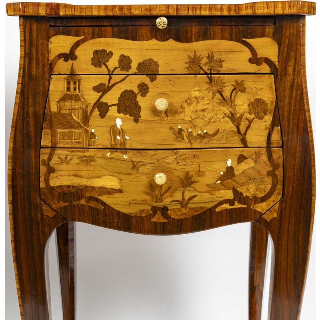 Paire de chevets de style Louis XV. | Biron 